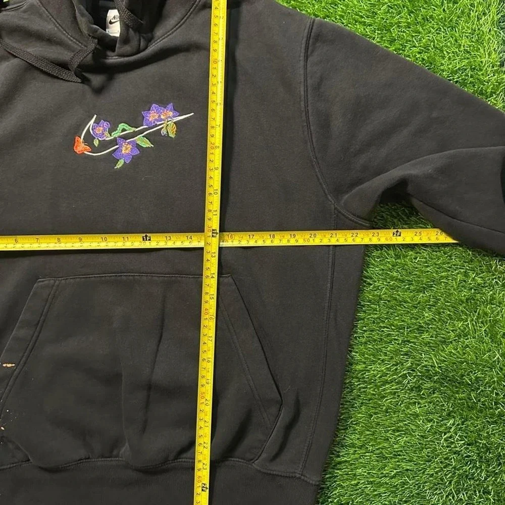 Nike floral embroidered